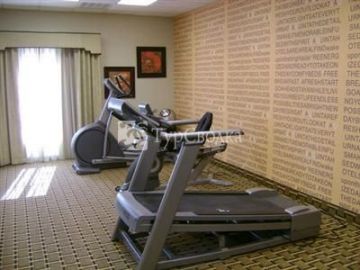 La Quinta Inn & Suites Tupelo 3*