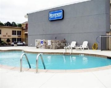 Rodeway Inn & Suites Tupelo 2*