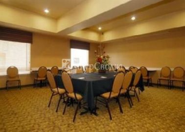 Sleep Inn & Suites Tyler 2*