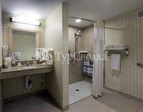 Hilton Garden Inn Naperville/Warrenville 3*