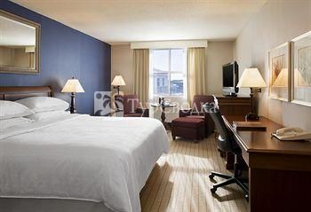 Sheraton Providence Airport Hotel 3*