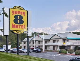 Waterbury Super 8 Motel 2*