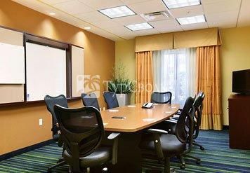 Fairfield Inn & Suites Weirton 2*