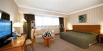 Hotel Dedeman Silk Road Tashkent 3*