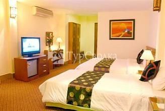 Hanoi Lake View Hotel 3*
