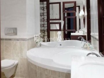 Royal 2 Hotel 2*