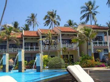 Dynasty Resort Hoang Trieu 3*