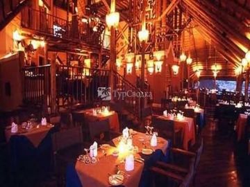 Victoria Falls Safari Lodge 5*